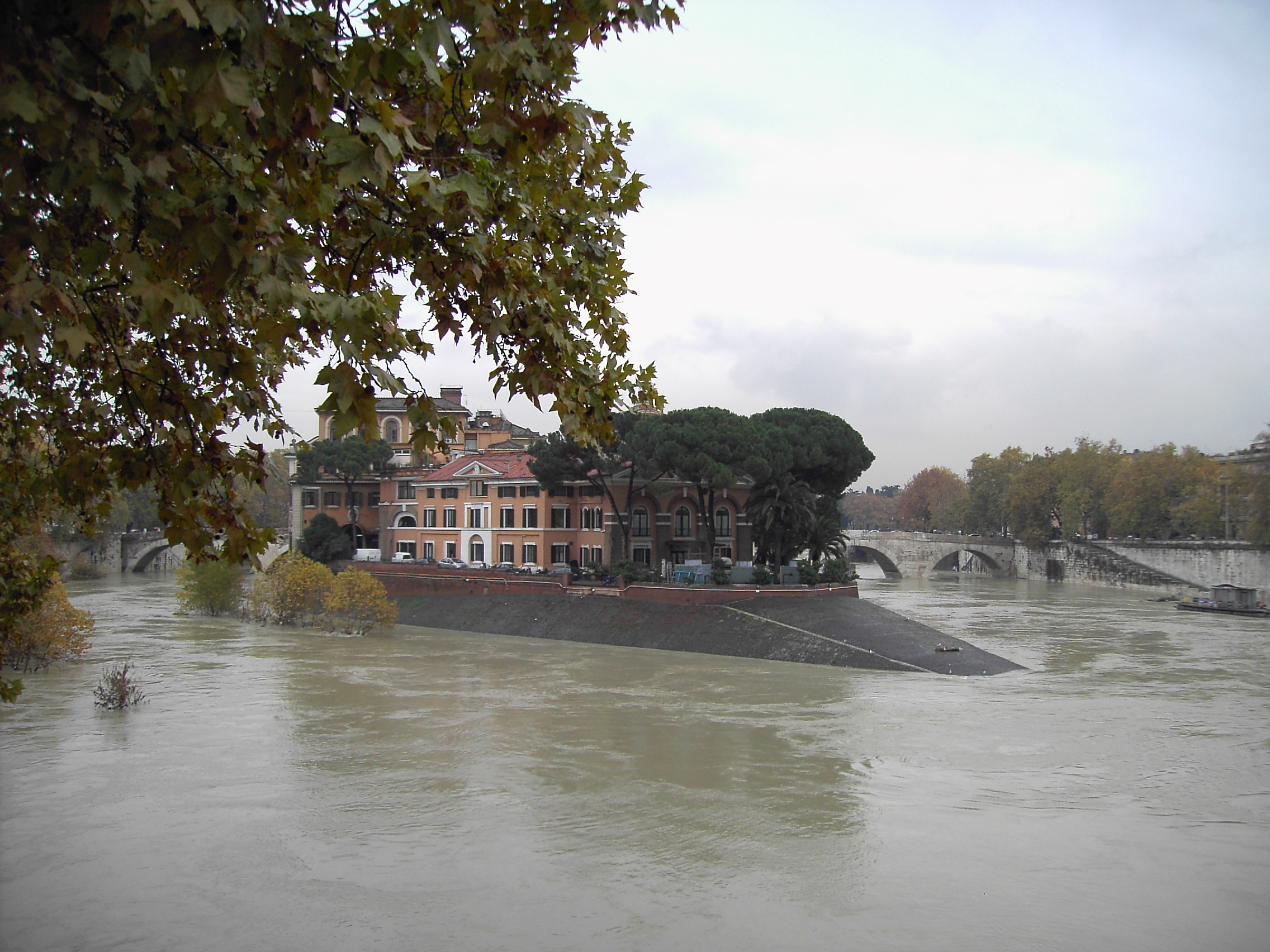 Il Tevere e Roma. “L’antico porto della città eterna”