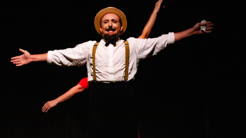 Monsieur David: l’arte del teatro del piede che conquista il mondo
